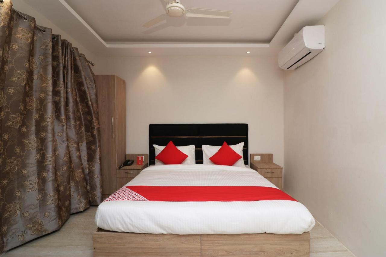 Oyo 70574 Chowdhury Lodge Bānkura Εξωτερικό φωτογραφία
